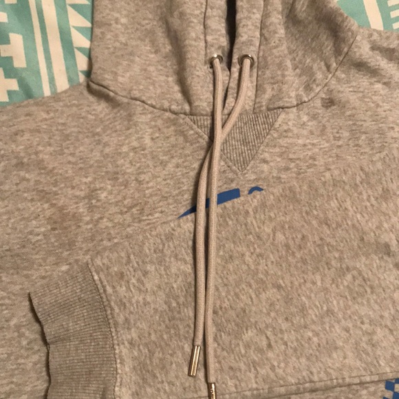 Pullover - Picture 3 of 6